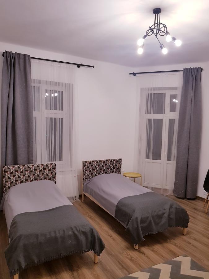 Apartamenty Rowna เคียลเซ ภายนอก รูปภาพ