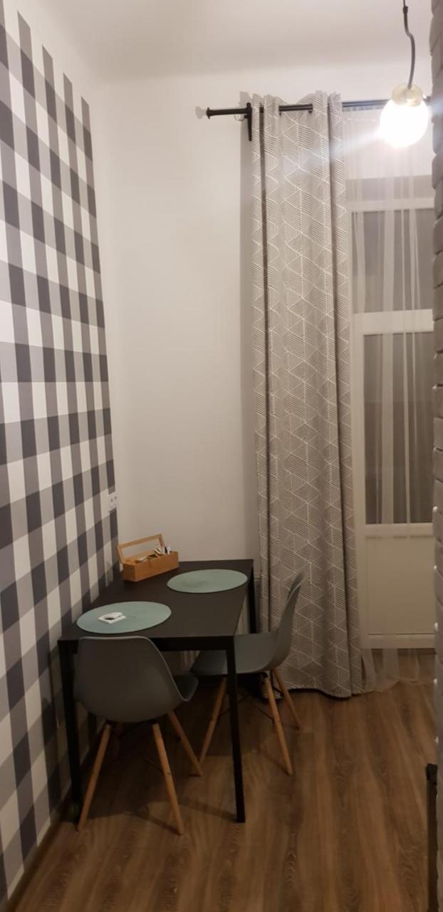 Apartamenty Rowna เคียลเซ ภายนอก รูปภาพ